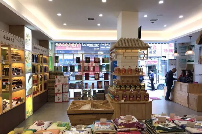 將放心糧油店開到家門口，能否打通放心糧油消費(fèi)的最后一公里？